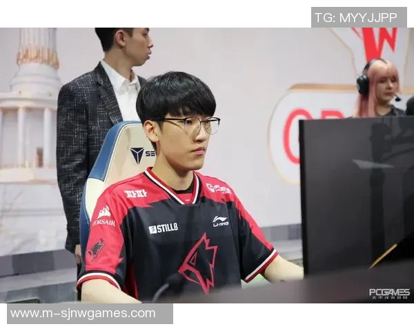 FPX战队在S15大师赛中的个人能力表现全面解析与点评