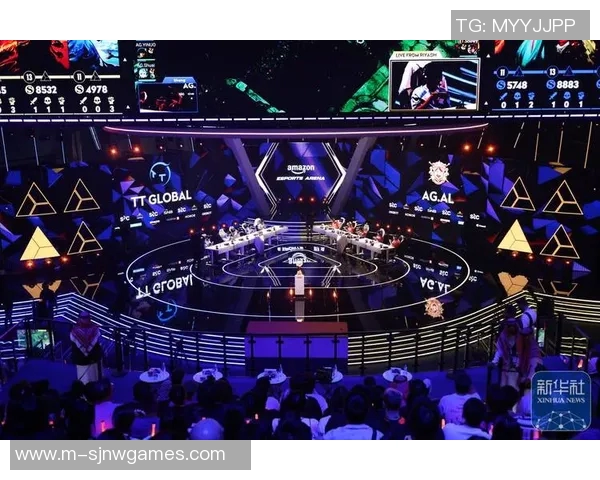 电竞比分王者荣耀巨献揭秘FPX战队背后的技术与策略分析